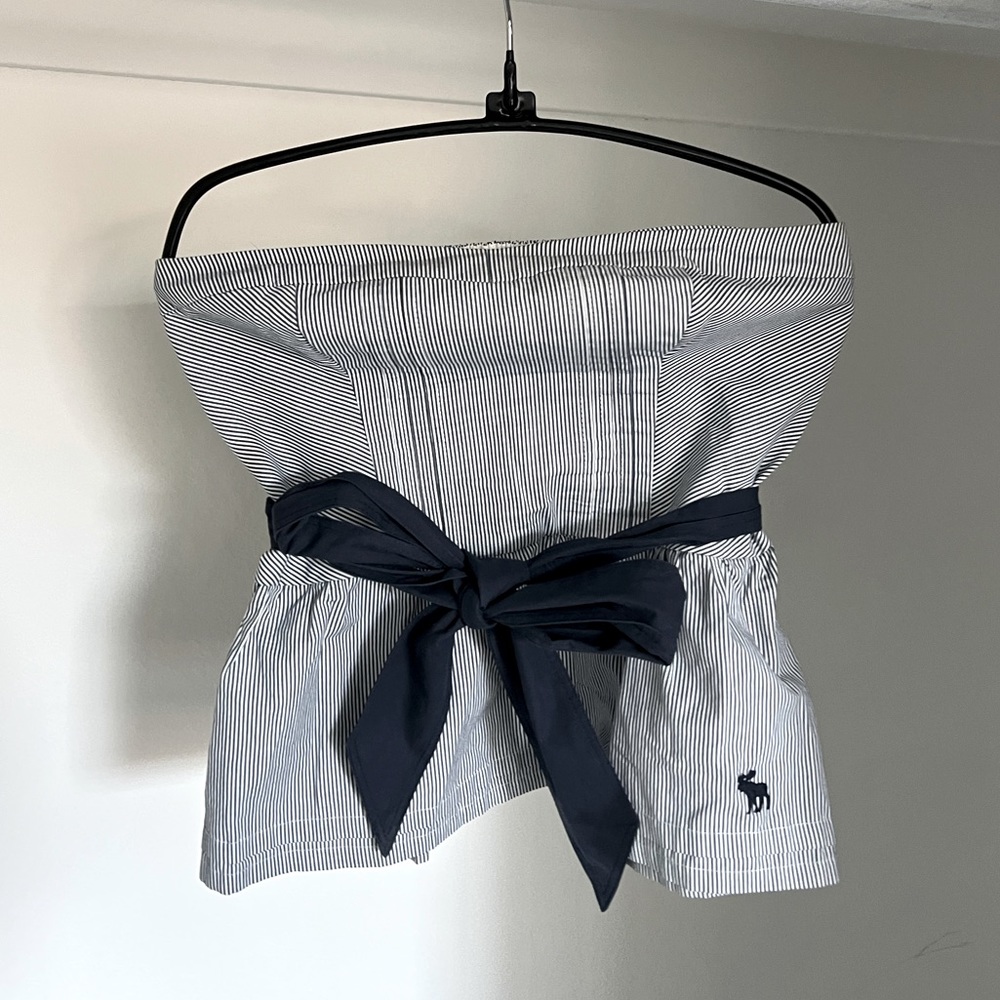 Abercrombie & Fitch Strapless Women Top